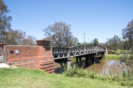 181201 130603 Sale Swing Bridge